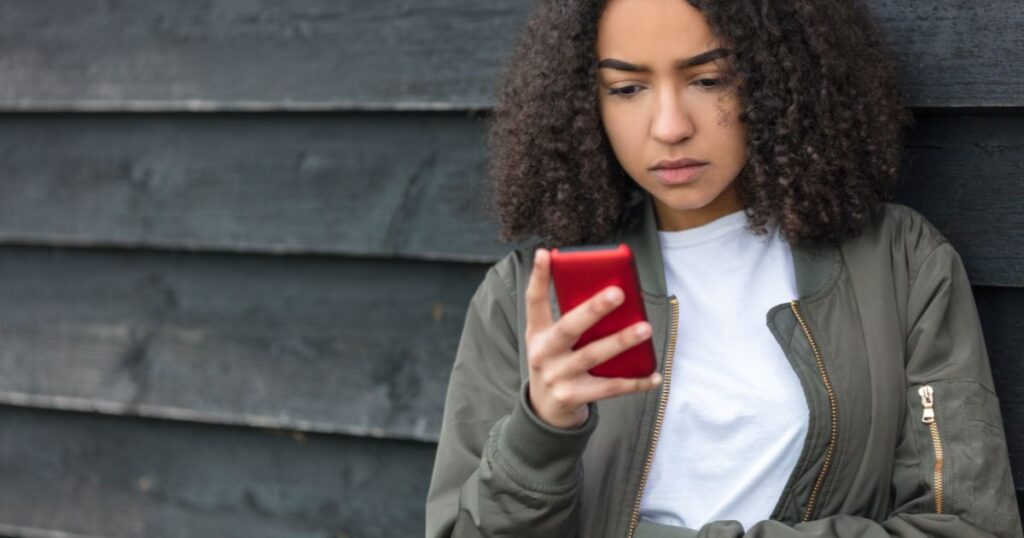 Alerta-por-enlaces-falsos-de-bonos