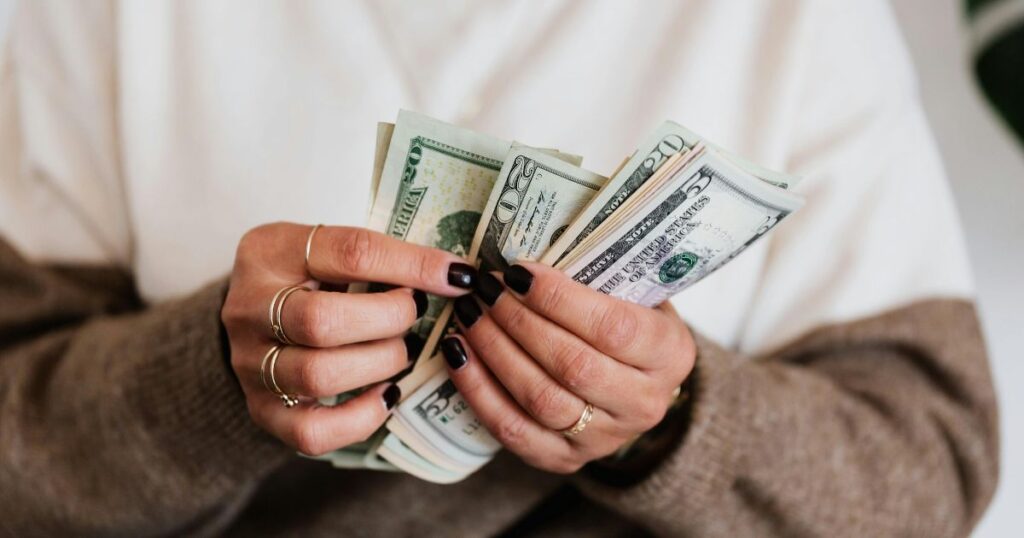 Bono-variable-hasta-USD-150